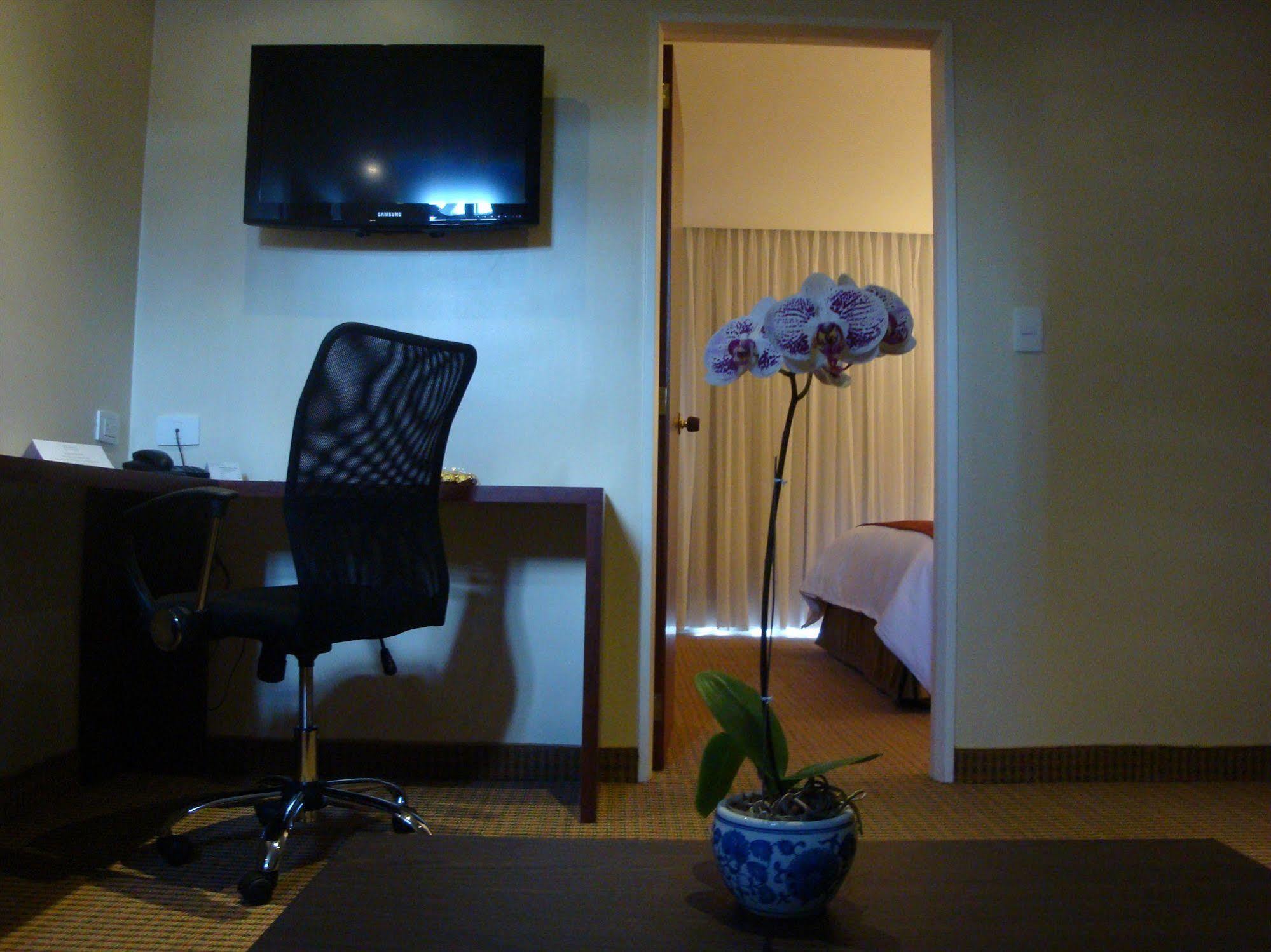 Hotel Continental Altamira Caracas Zewnętrze zdjęcie