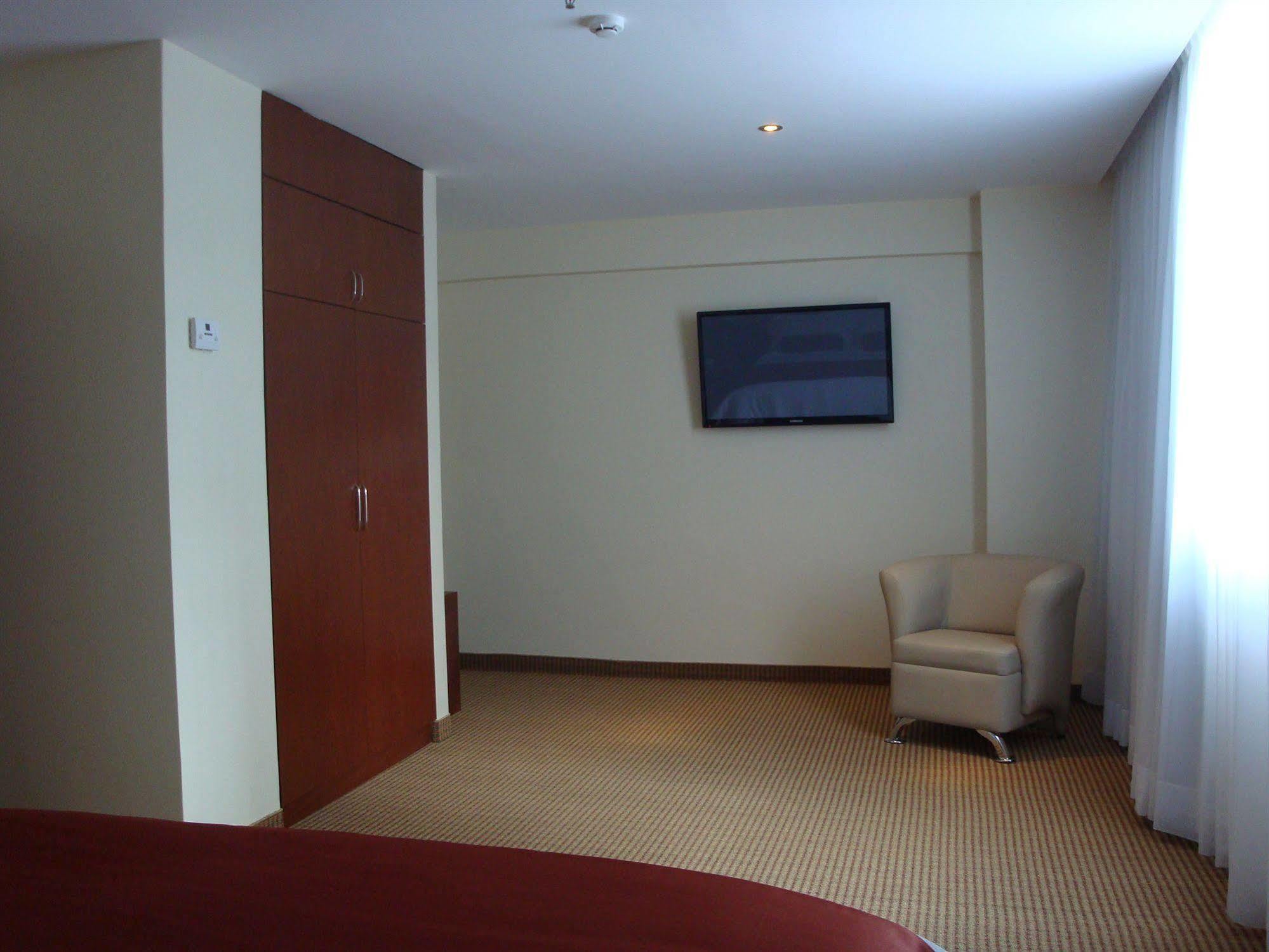 Hotel Continental Altamira Caracas Zewnętrze zdjęcie