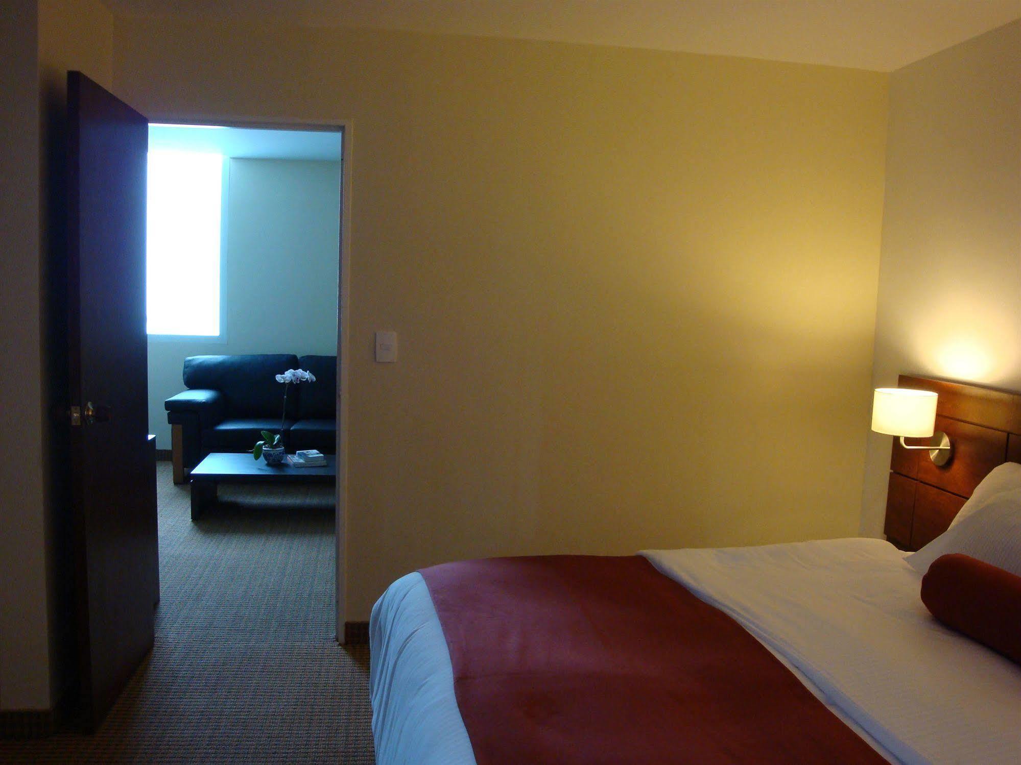 Hotel Continental Altamira Caracas Zewnętrze zdjęcie