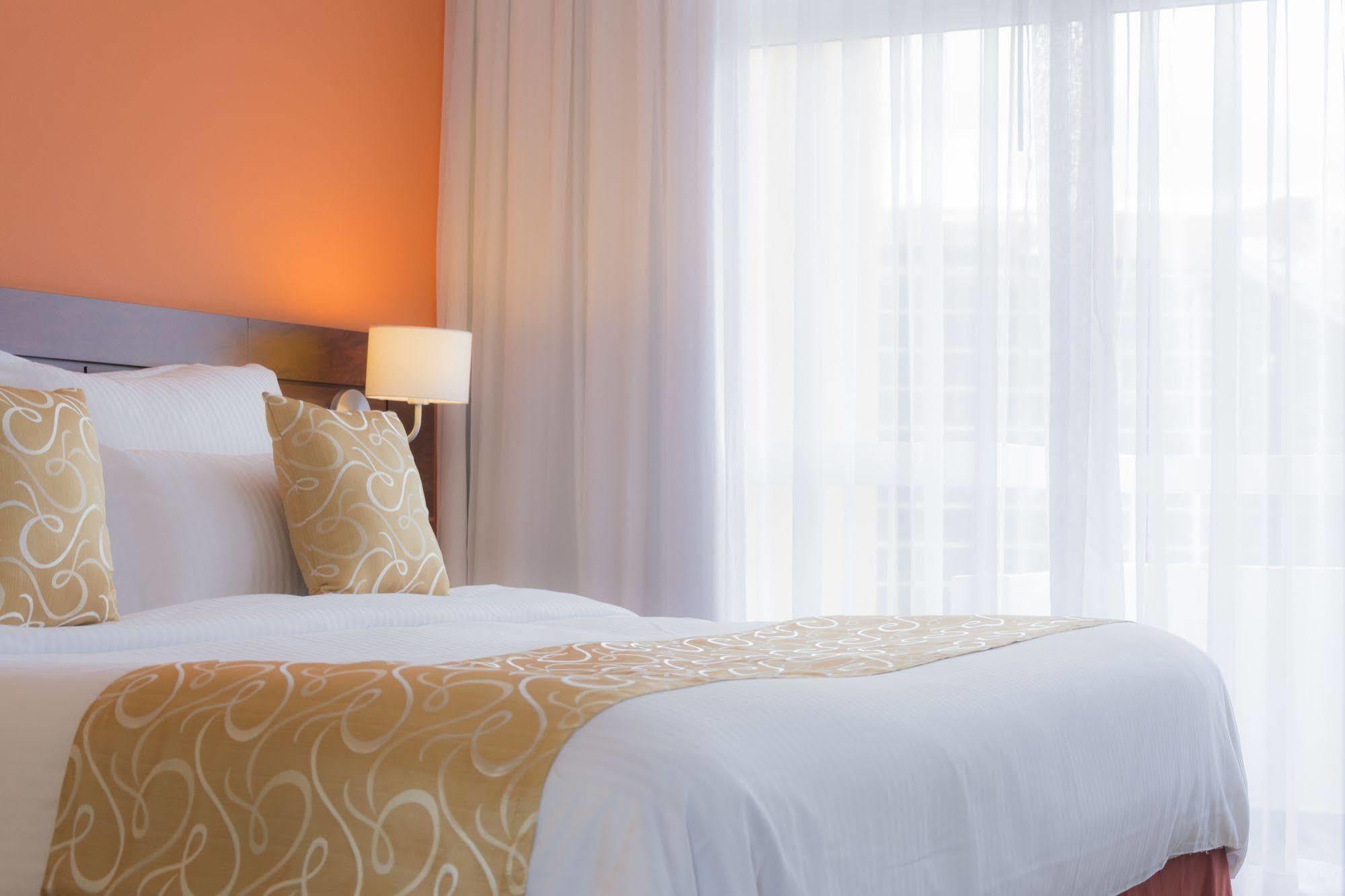 Hotel Continental Altamira Caracas Zewnętrze zdjęcie